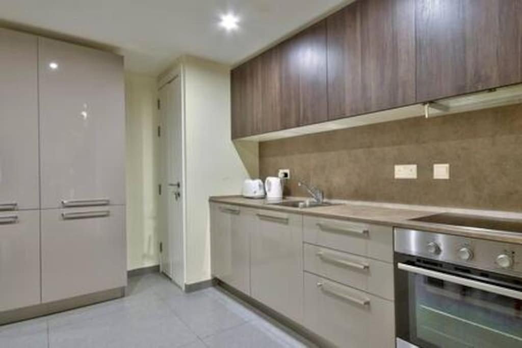 Vallettastay - Orangerie Two Bedroom Apartment 201 외부 사진