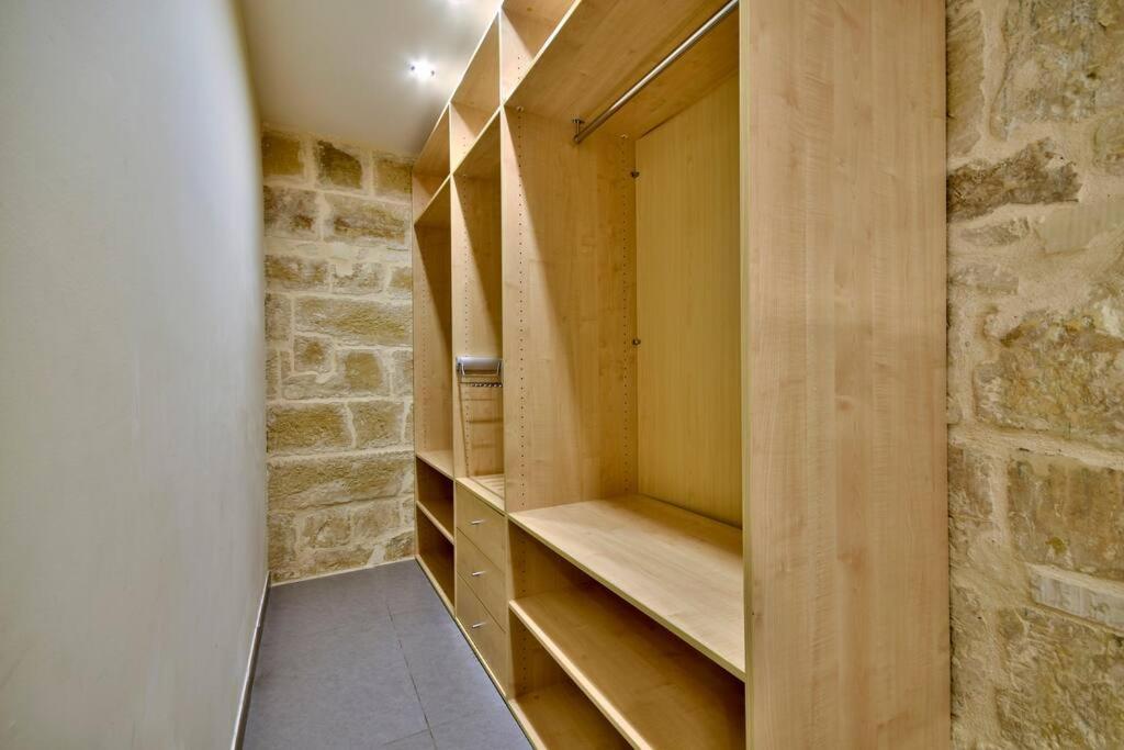 Vallettastay - Orangerie Two Bedroom Apartment 201 외부 사진
