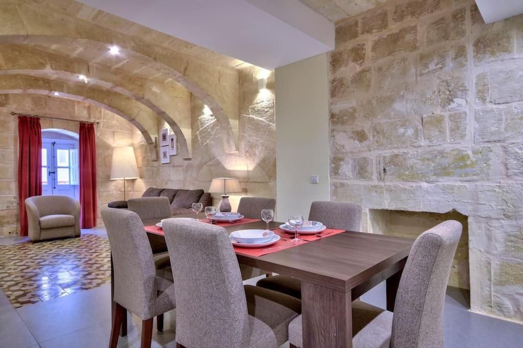 Vallettastay - Orangerie Two Bedroom Apartment 201 외부 사진