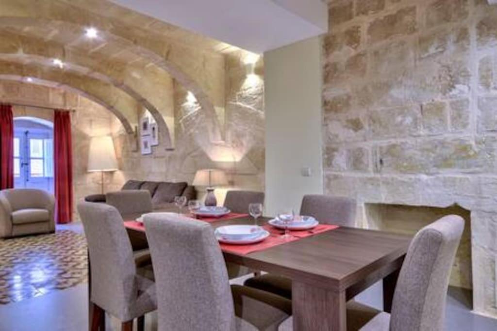 Vallettastay - Orangerie Two Bedroom Apartment 201 외부 사진